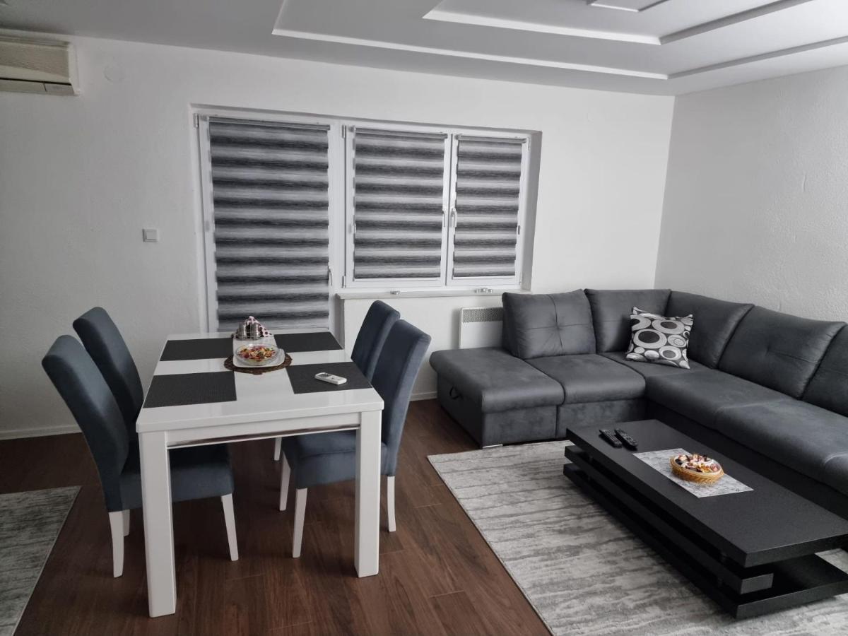 Apartments Four Seasons Sarajevo Bagian luar foto